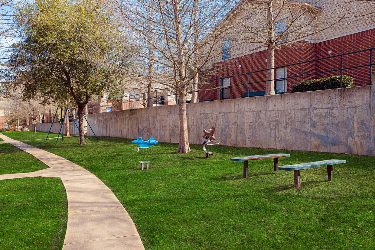 Chapel Ridge Apartments in Jackson, MS