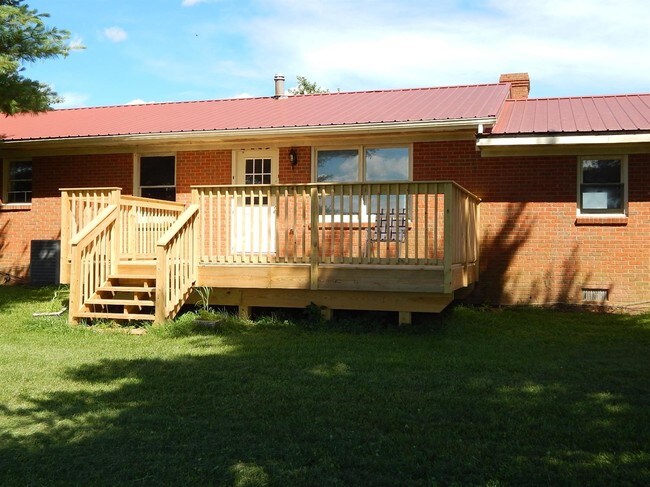 Building Photo - 4441 Spears Rd