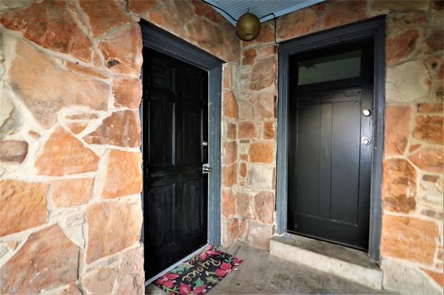 Building Photo - 1802 Ramsey Ave