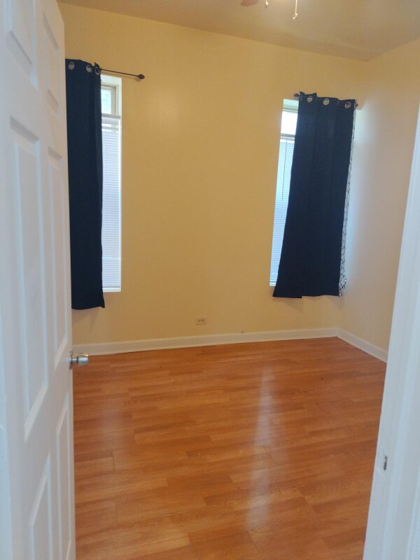 Foto del edificio - 157 N Lotus Ave