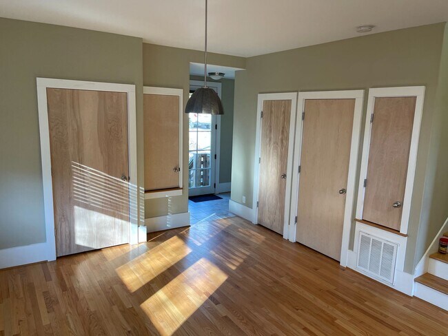 Foto del edificio - West Asheville, Green Built,  4 Bedroom, 4...