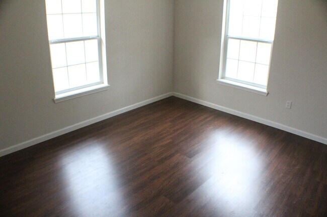 Foto del edificio - 9221 Lambright Rd