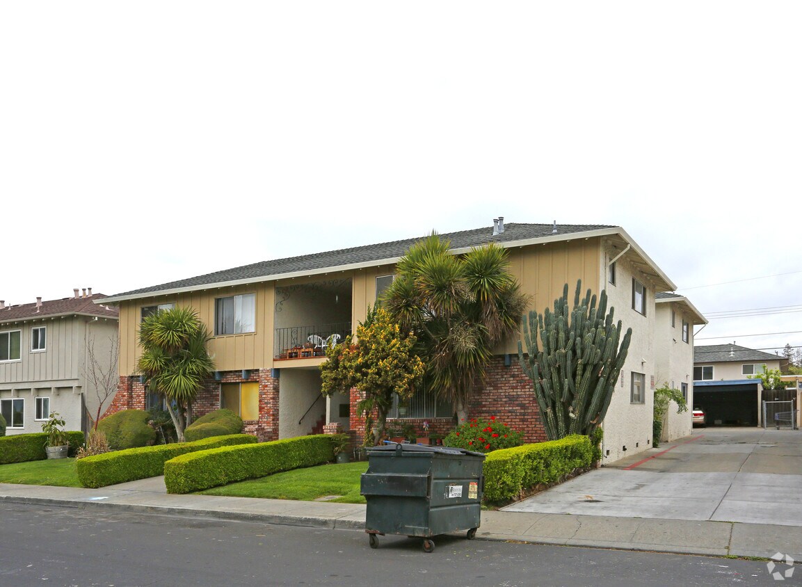 Primary Photo - 2173 Aza Dr