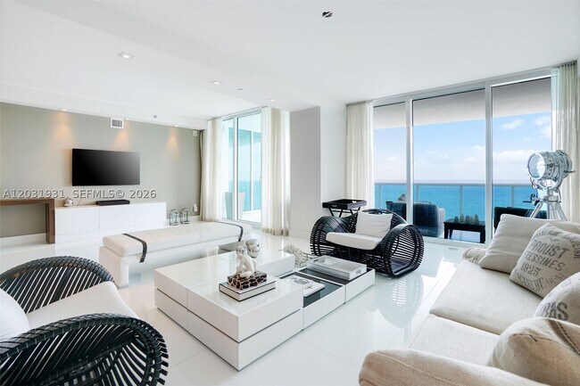 Foto del edificio - 2711 S Ocean Dr