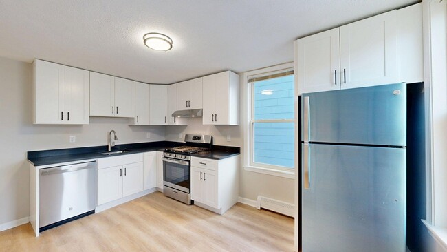 Photo - 165 Hichborn Street Apartment