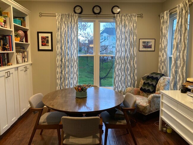 Foto del edificio - 43037 Hedgeapple Ct