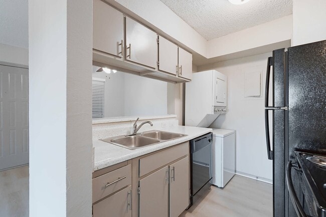 510_0547_profile - z - Historical - Taylor Commons