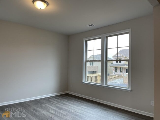 Building Photo - 638 Saffron Blvd