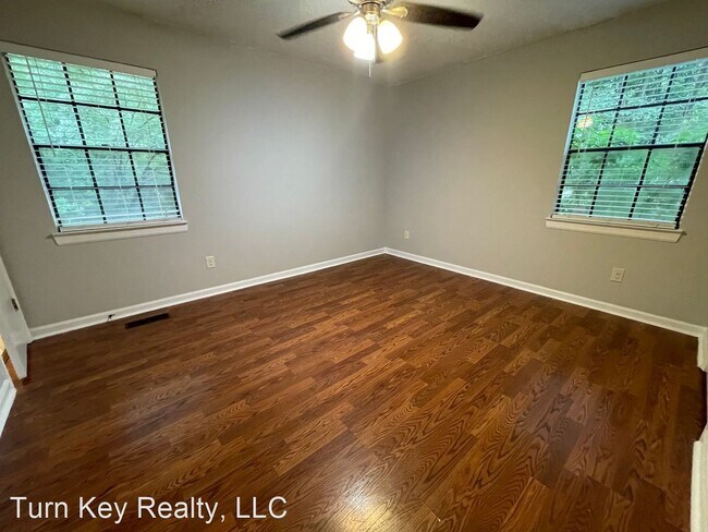 Building Photo - 3 br, 2 bath House - 5329 Tyler Loop Road