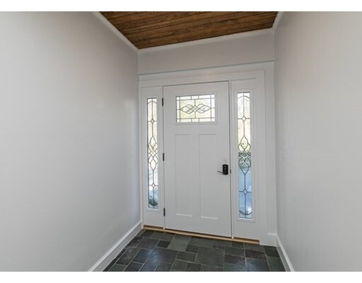 Building Photo - 623 Hale St