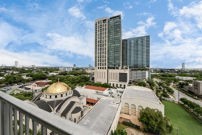 Foto del edificio - 3600 Montrose Blvd