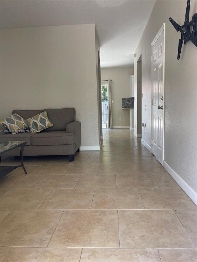 Foto del edificio - 4129 NE 26th St