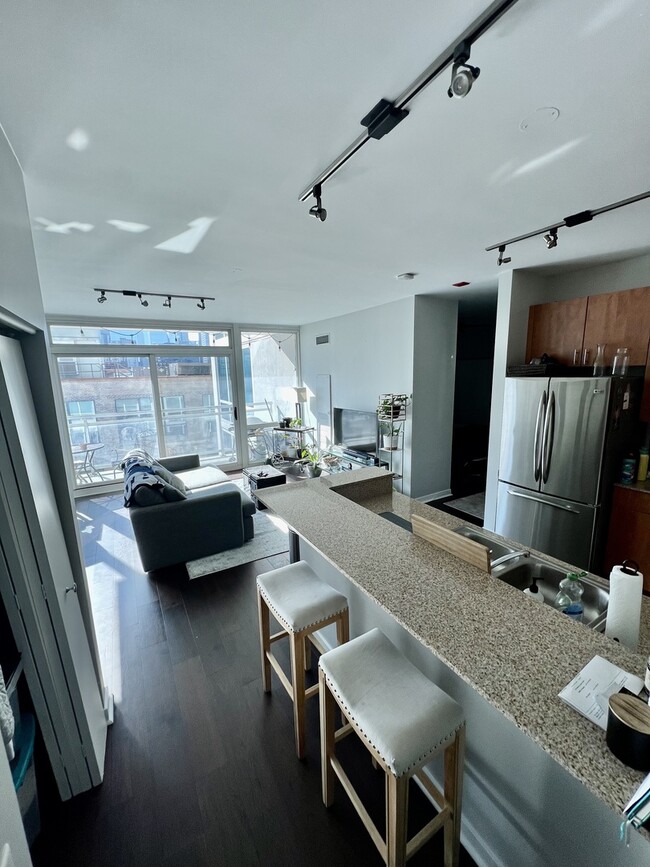 Foto del edificio - 757 N Orleans St