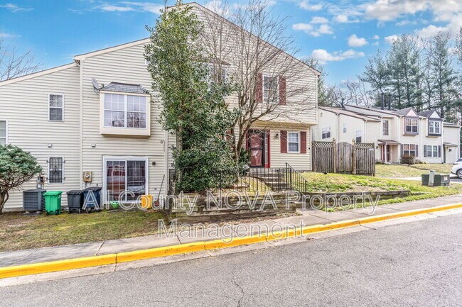 Building Photo - 10533 Joyceton Dr
