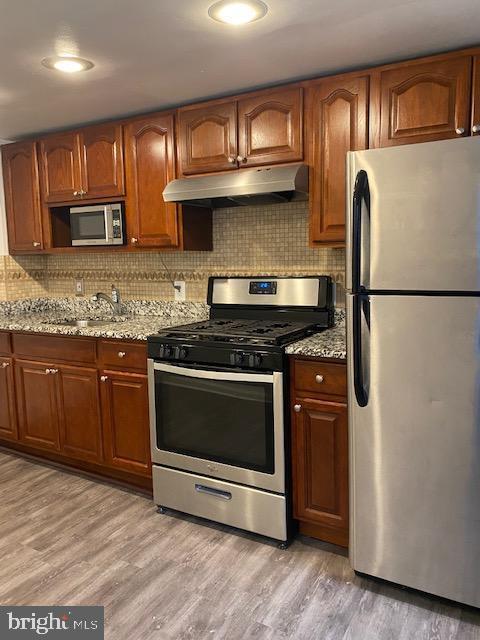 Foto principal - 3235 Tilton St