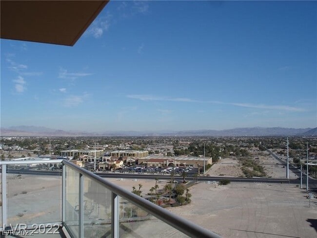 Building Photo - 8255 Las Vegas Blvd