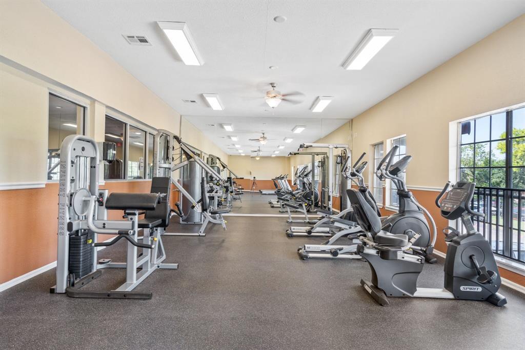 Foto principal - 6259 Westheimer Rd