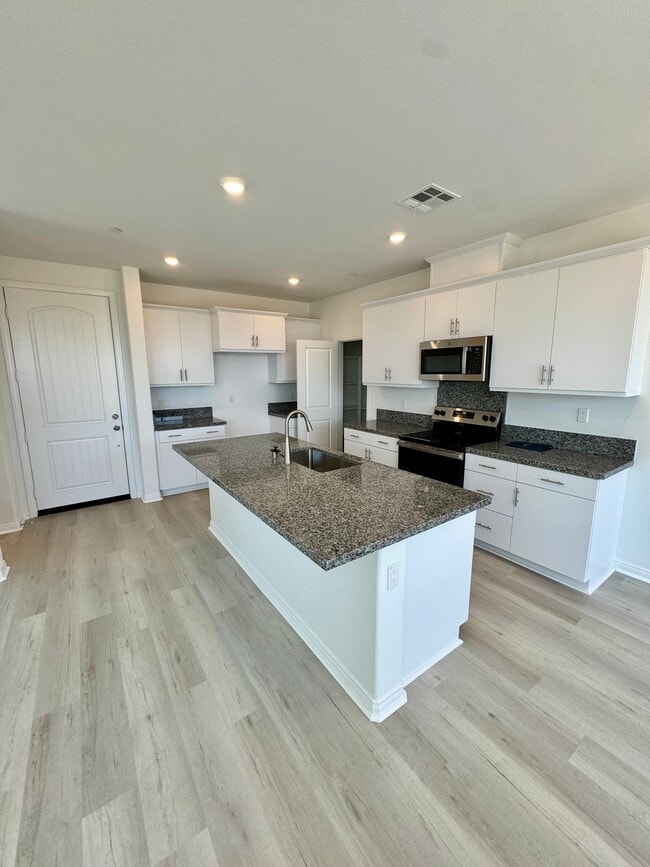 Photo - 1313 Yeager Ave Townhome