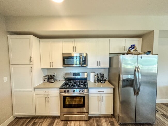 Photo - Beautiful "Like New" Large 2Bd 2Ba condo W/ amazing views of the flatirons!