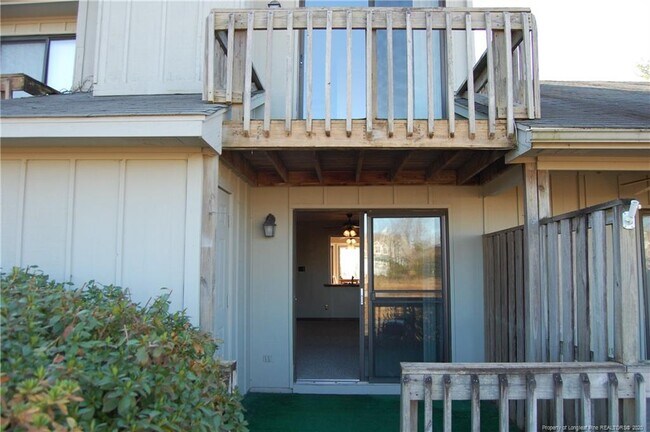 Building Photo - 119 Mallard Cove