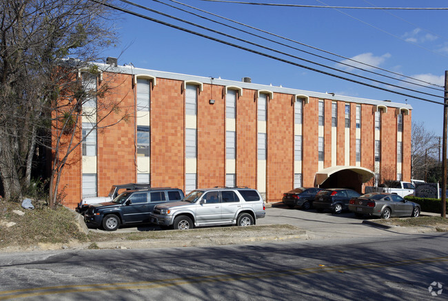 Building Photo - Stonegate Apartments