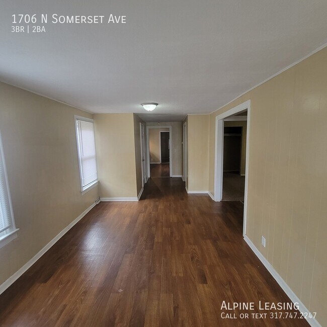 Building Photo - West Indy/Eagledale 3BR Home!