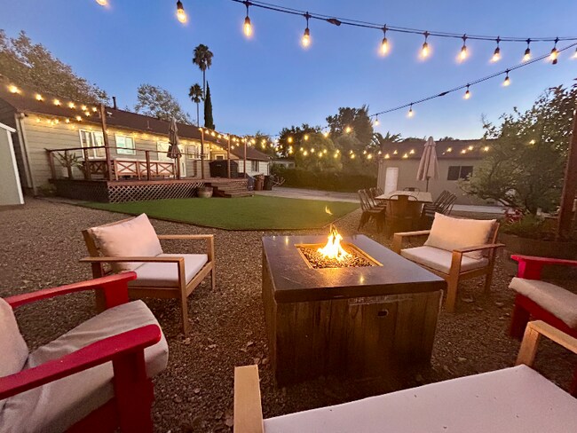 Foto del edificio - 18 Vista Grande Ave