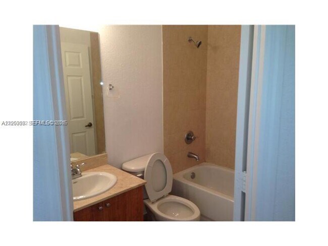 Foto del edificio - 10855 NW 88th Terrace