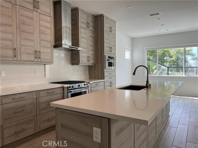 Building Photo - 26332 Paseo Sillin