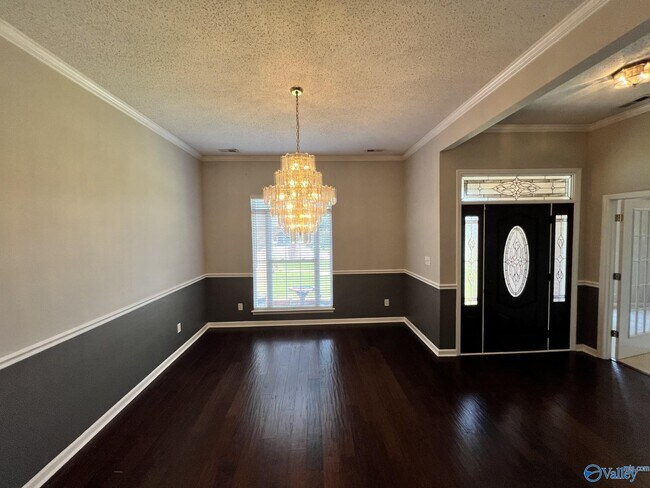 Building Photo - 301 Holly Springs Dr
