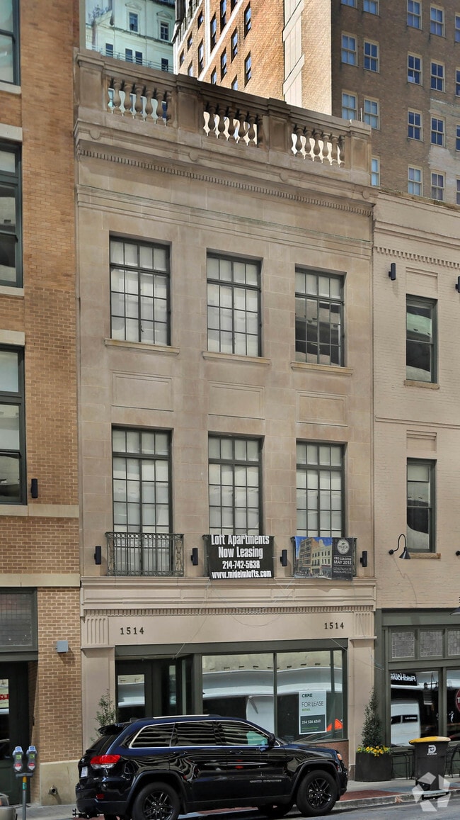 Mid Elm Loft Apartments in Dallas, TX