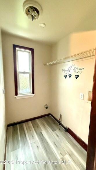 Foto del edificio - 1321 Monsey Ave
