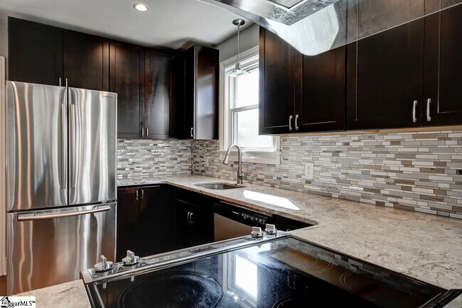 Foto del edificio - 122 Prescott St