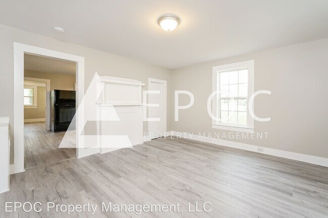 Building Photo - 3 br, 2 bath House - 2409 Waterbury St
