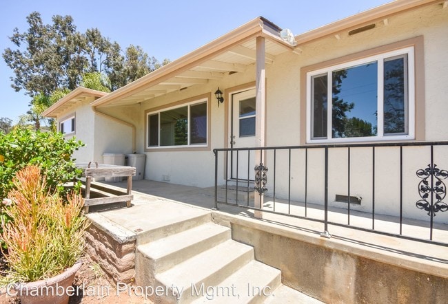 Building Photo - 2 br, 2 bath House - 3018 Gopher Canyon Road