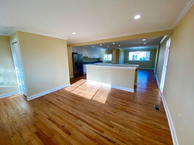 Foto del edificio - 3D HOME: Stunning 4bd Randallstown Home - ...