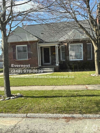 Building Photo - 1073 Champaign Rd