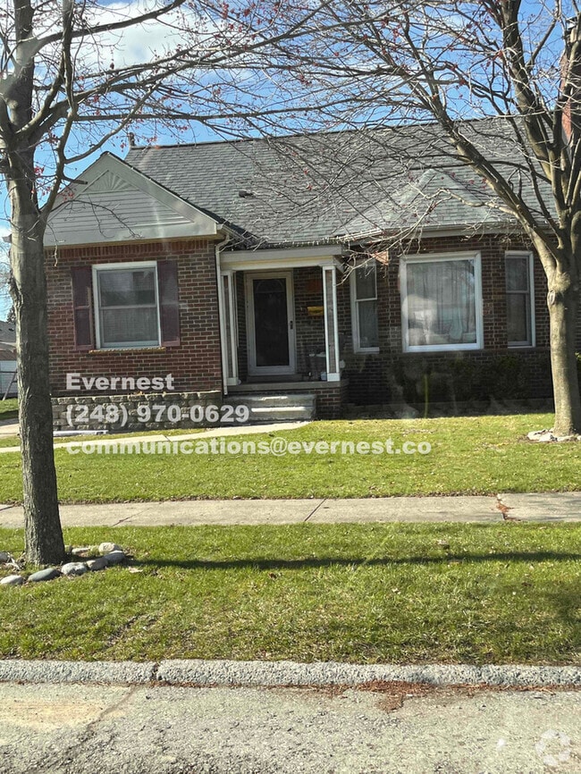 Building Photo - 1073 Champaign Rd