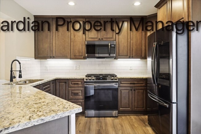 Foto del edificio - 3916-3918 Sheridan Ave S