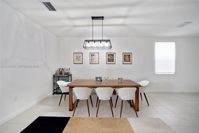 Foto del edificio - 2629 SE 24th Ct
