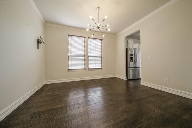Building Photo - 1055 Palmetto Dr