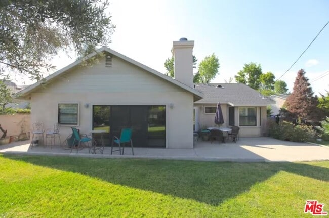 Foto del edificio - 4930 Garden Grove Ave