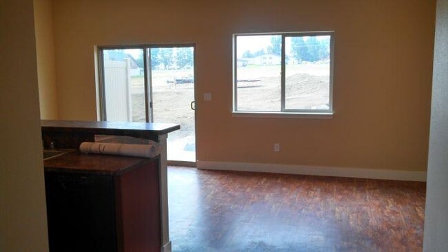 Building Photo - 3 bedroom in Billings MT 59105