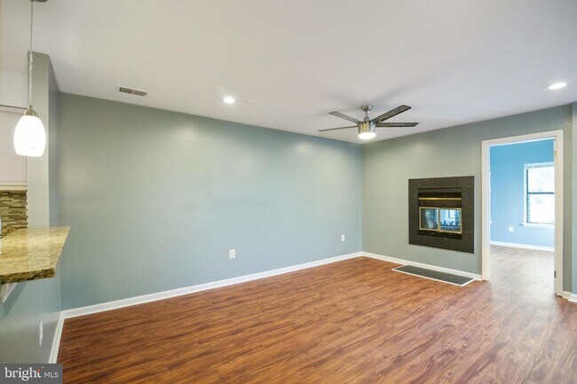 Foto del edificio - 3803 Ski Lodge Dr