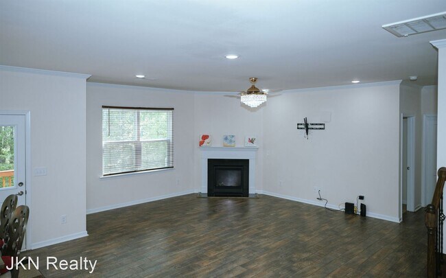 Building Photo - 5 br, 4 bath House - 228 Keating Place