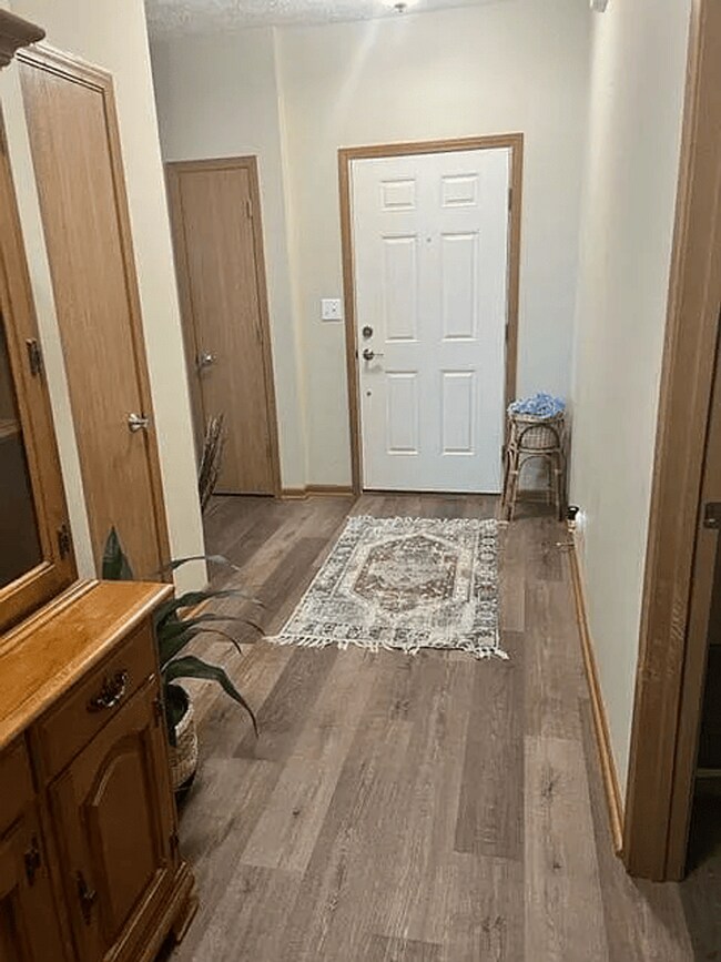 Foto del edificio - Well-maintained 3BR/2BD Fenced Ranch