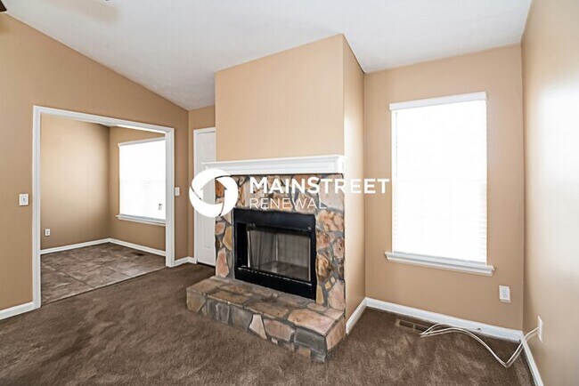 Foto del edificio - 3 Bedroom Pet-Friendly Home in Palmetto, GA with Main Street Renewal