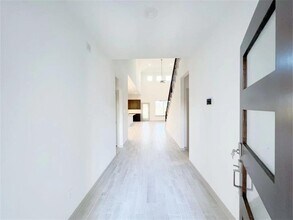 Building Photo - 28310 Hazel Trl