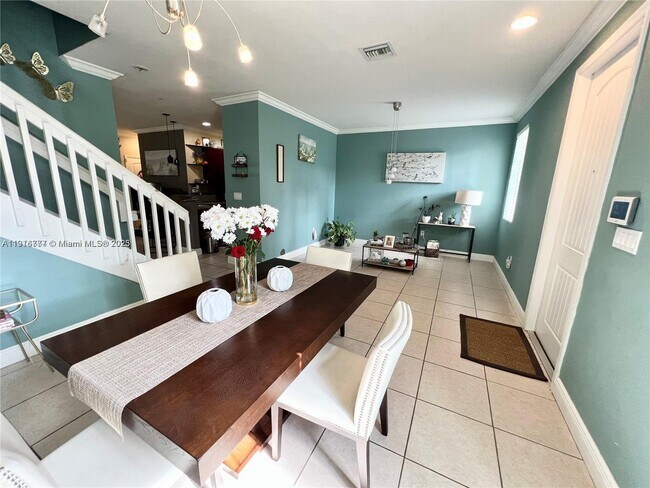 Foto del edificio - 27616 SW 142nd Ave