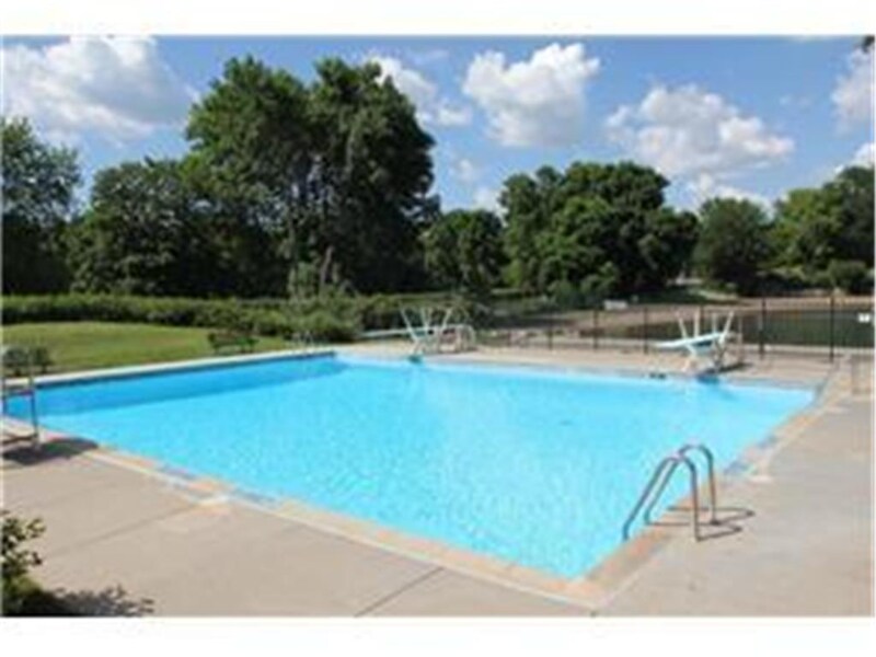 Foto principal - 10829 Forestview Cir